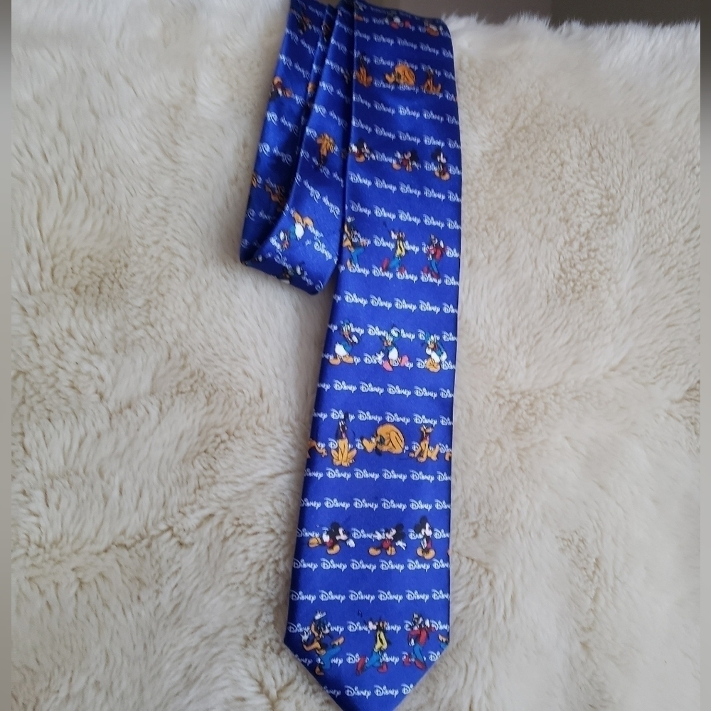 Vintage Disney kids Tie